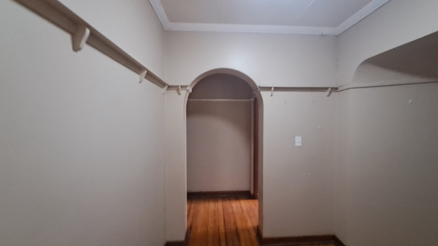 5 Bedroom Property for Sale in Westdene Free State